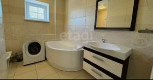 Дом 230м², 2-этажный, участок 8 сот.