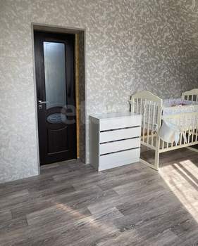 Дом 145м&sup2;, 2-этажный, участок 6 сот.  