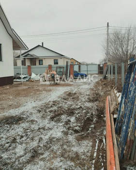 Дом 140м&sup2;, 2-этажный, участок 6 сот.  