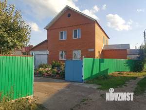 Дом 120м&sup2;, 2-этажный, участок 10 сот.  