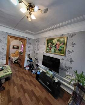 Дом 40м&sup2;, 2-этажный, участок 6 сот.  