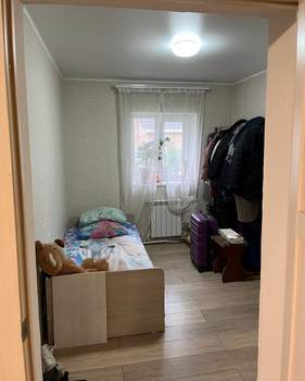 Дом 142м&sup2;, 1-этажный, участок 10 сот.  