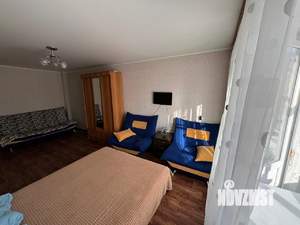 1-к квартира, посуточно, 35м2, 3/9 этаж