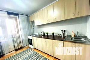 1-к квартира, посуточно, 38м2, 8/9 этаж