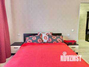 1-к квартира, посуточно, 40м2, 7/9 этаж