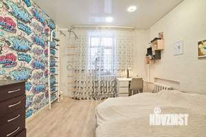 3-к квартира, вторичка, 65м2, 1/2 этаж