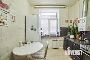3-к квартира, вторичка, 65м2, 1/2 этаж