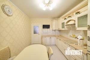 3-к квартира, вторичка, 82м2, 6/9 этаж