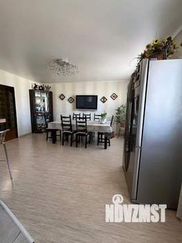 4-к квартира, вторичка, 121м2, 8/9 этаж