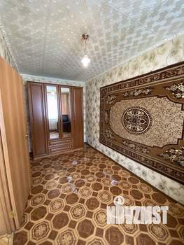 2-к квартира, вторичка, 44м2, 1/4 этаж
