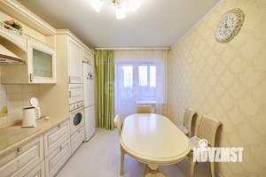 3-к квартира, вторичка, 82м2, 6/9 этаж