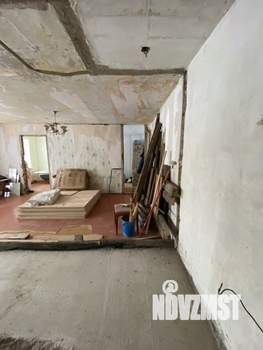 2-к квартира, вторичка, 43м2, 1/5 этаж