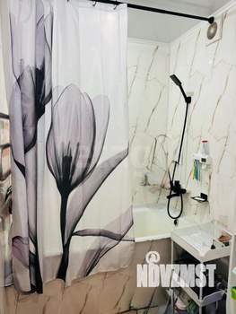 2-к квартира, вторичка, 44м2, 1/5 этаж