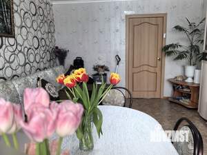 3-к квартира, вторичка, 63м2, 5/5 этаж