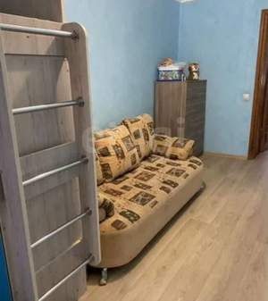 2-к квартира, вторичка, 42м2, 1/5 этаж