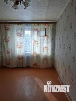 4-к квартира, вторичка, 60м2, 5/5 этаж