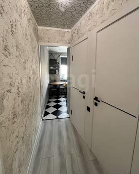 2-к квартира, вторичка, 44м2, 5/5 этаж