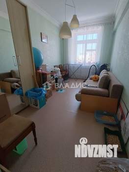 4-к квартира, вторичка, 97м2, 3/3 этаж