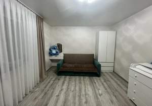 1-к квартира, вторичка, 37м2, 9/9 этаж