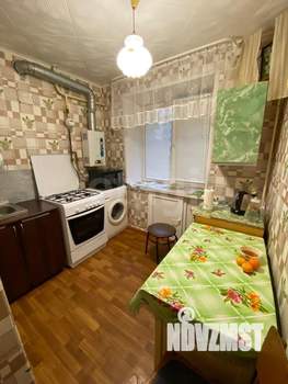 3-к квартира, вторичка, 50м2, 1/5 этаж