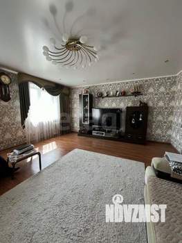 4-к квартира, вторичка, 121м2, 8/9 этаж