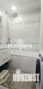 2-к квартира, вторичка, 58м2, 1/10 этаж
