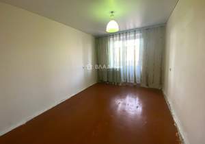 4-к квартира, вторичка, 77м2, 4/9 этаж