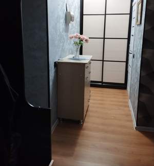 2-к квартира, вторичка, 45м2, 1/4 этаж