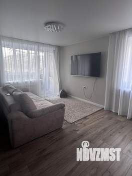 Студия квартира, вторичка, 76м2, 3/9 этаж