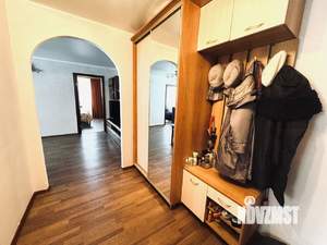 4-к квартира, вторичка, 61м2, 3/5 этаж