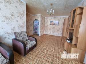 2-к квартира, вторичка, 43м2, 1/4 этаж