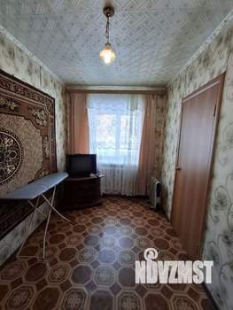 2-к квартира, вторичка, 46м2, 1/4 этаж