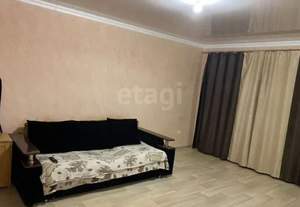 2-к квартира, вторичка, 42м2, 1/5 этаж