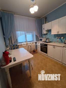 4-к квартира, вторичка, 97м2, 3/3 этаж